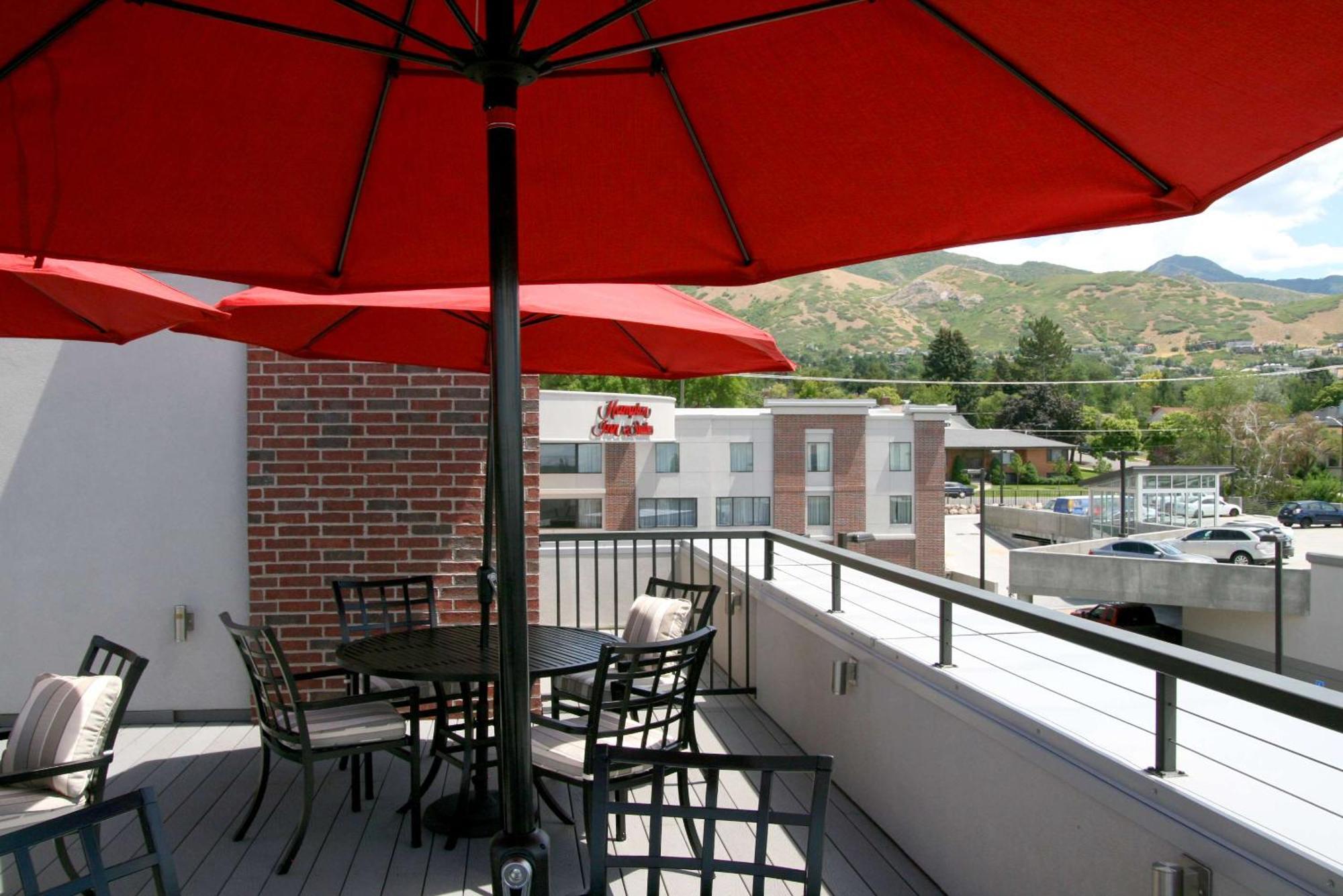 Hampton Inn & Suites Salt Lake City-University/Foothill Drive Bagian luar foto
